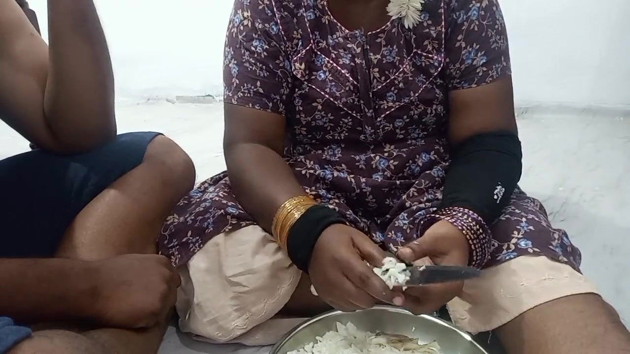 Desi Tamil bhabhi teaching how to fuck pussy for husband brother hot Tamil clear audio