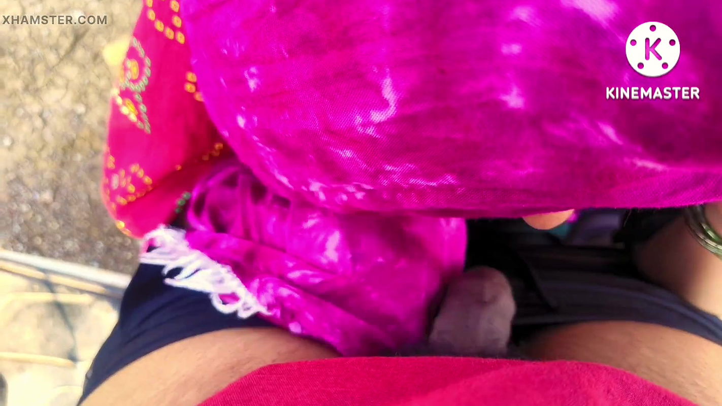 Desi Indian Randi aunty ko bahar choda aur muh mein diya Hindi sex video