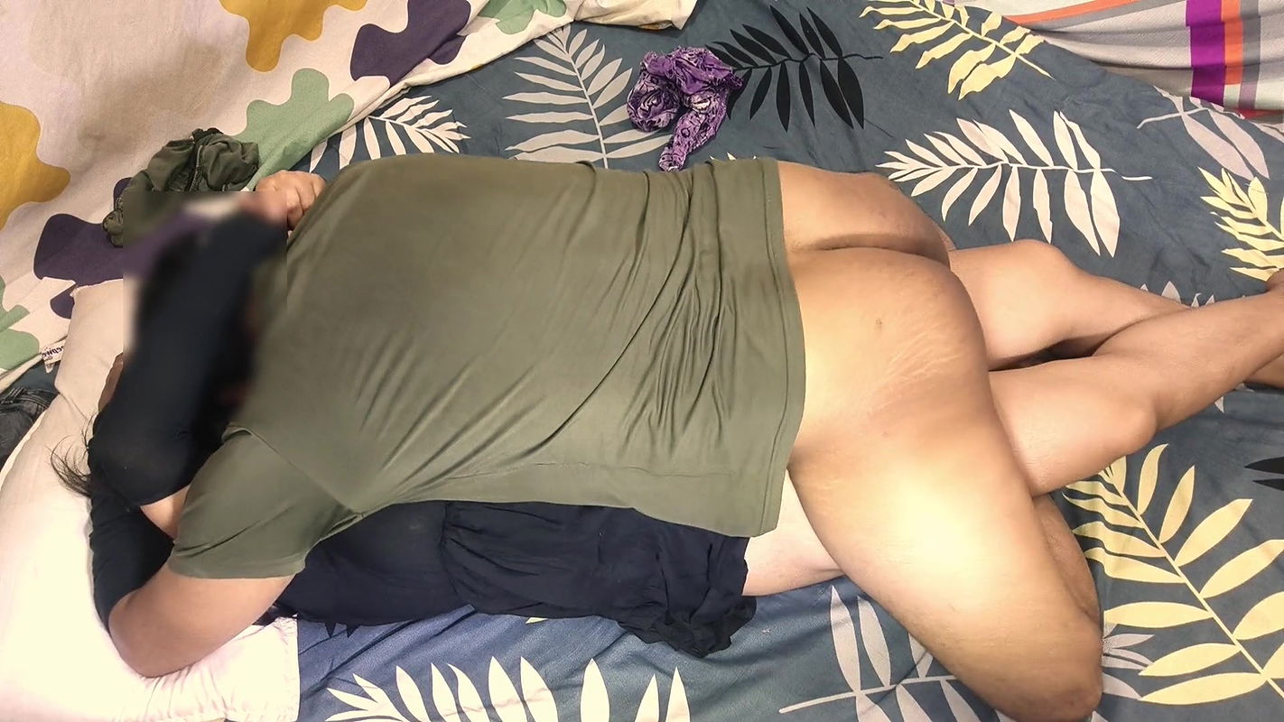 Desi Indian Girlfriend Fucked Hard by His Boyfriend When She Was Alone at Home Hardcore Sex Video