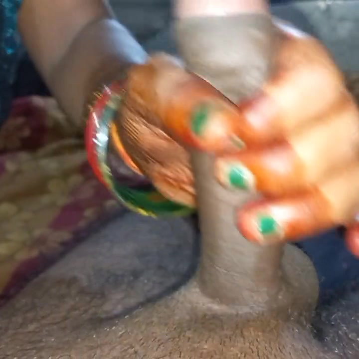 Choda sister-in-law by playing the song