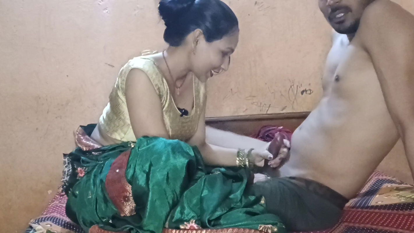 Chachi ne sex karna sikhaya hindi audio sex