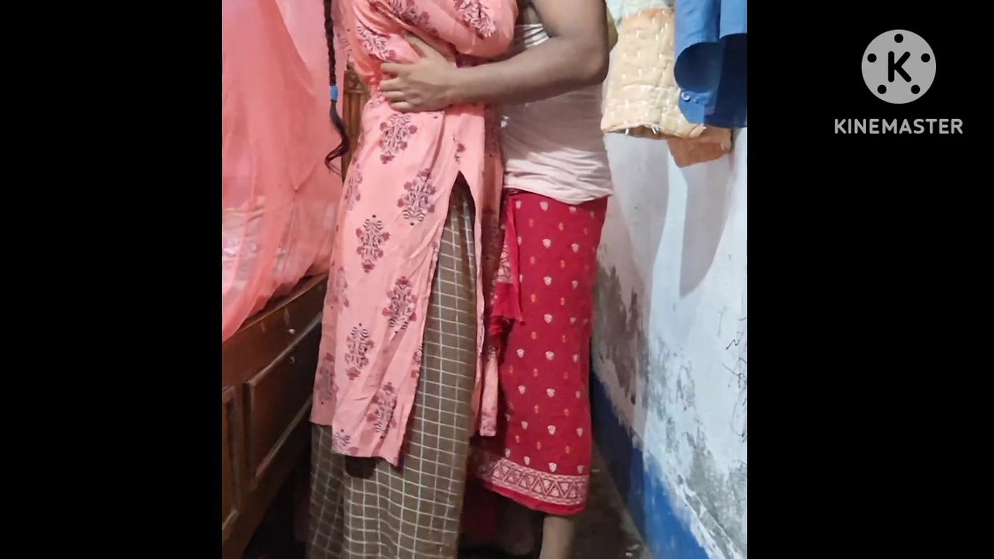 Bhabhi’s awesome sex at night