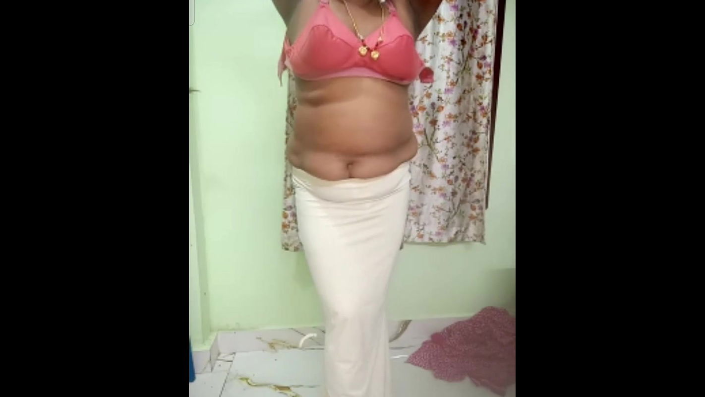 Andhra White Saree Aunty Pussy Clitoris Fingerings Deeply Saggy Tights Bigboobs Bouncing Rubbing For Stepbrother