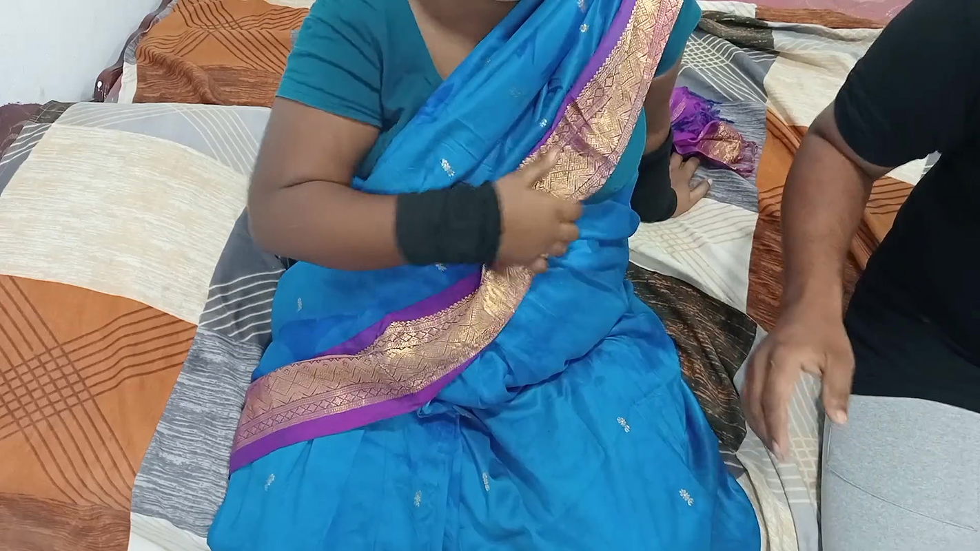 A Tamil wife had sex with her sisters husband who came to her house he doggy fuck so hard