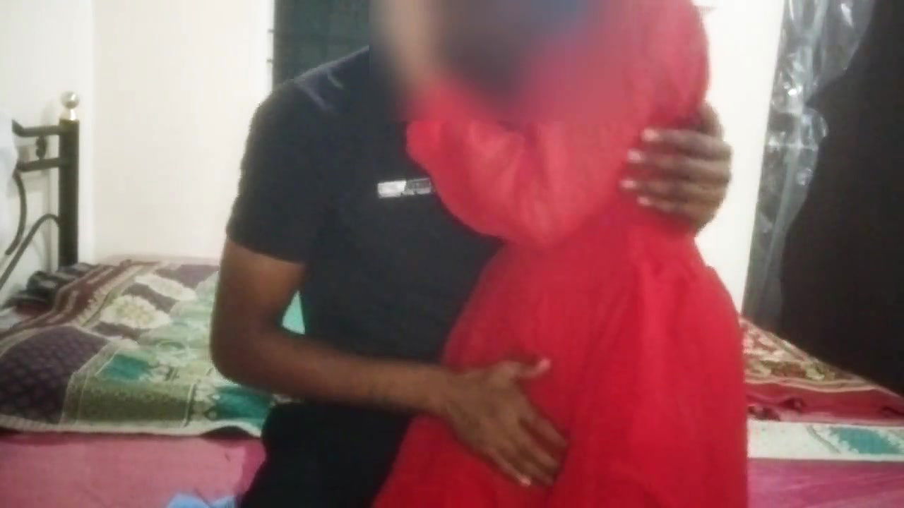 A Beautiful bhabhi sex with her boyfriend