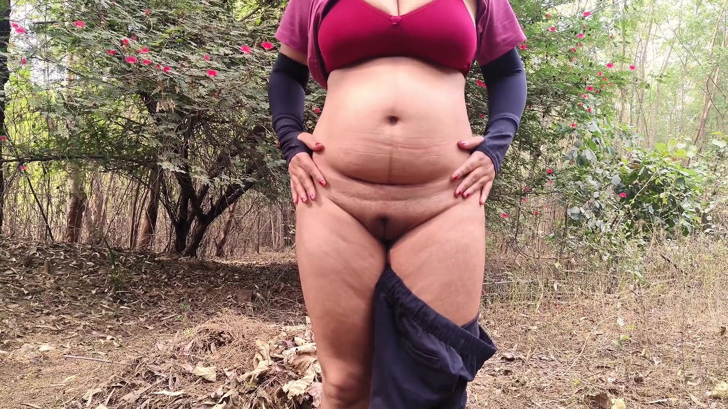 18 Year Old Indian Girl Fucked in Jungle by His Boyfriend Hot Sex Video