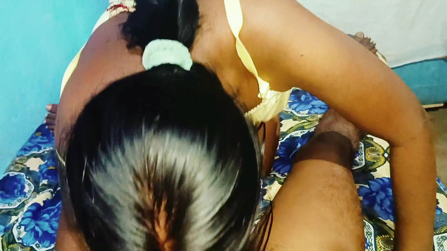 A Desi girl in hostel doggystyle ke sath chudai with her hostel malik