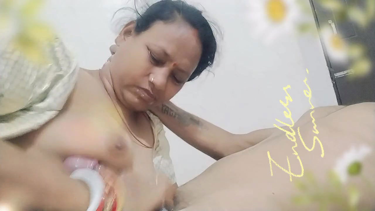 Sexy Aunty Romance with Husband