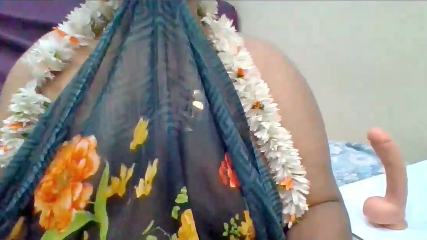 Hyderabad Telugu Bigboobs Jasmine Flowers Aunty Dirty Talks For Stepbrother Puffy Nipples Massage Shaking