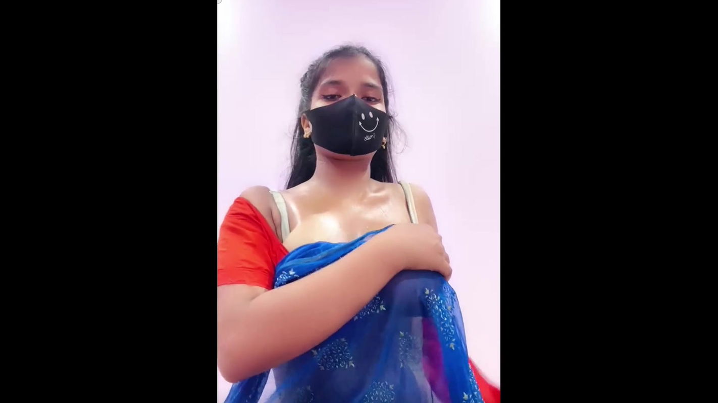 Desi Hot Girl Round Shape Bigboobs Oil Massage Cream