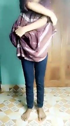 Bangladeshi Hot sexy slim girl stiping for you