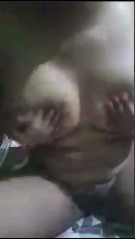 Horny Bangladeshi Housewife Gets Hard Fingering Enjoyment( Clear Bangla Audio voice ) By her Local Lover