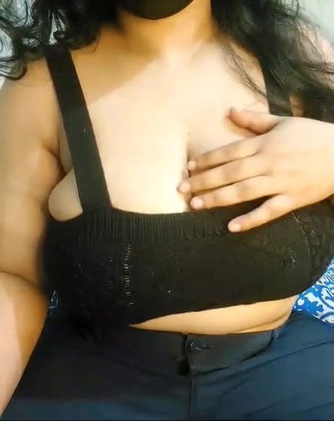 Aunty ne online friend ke sath ki jamkar chudai