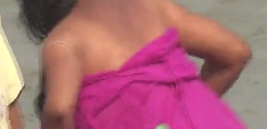 bhabhi taking bath in river