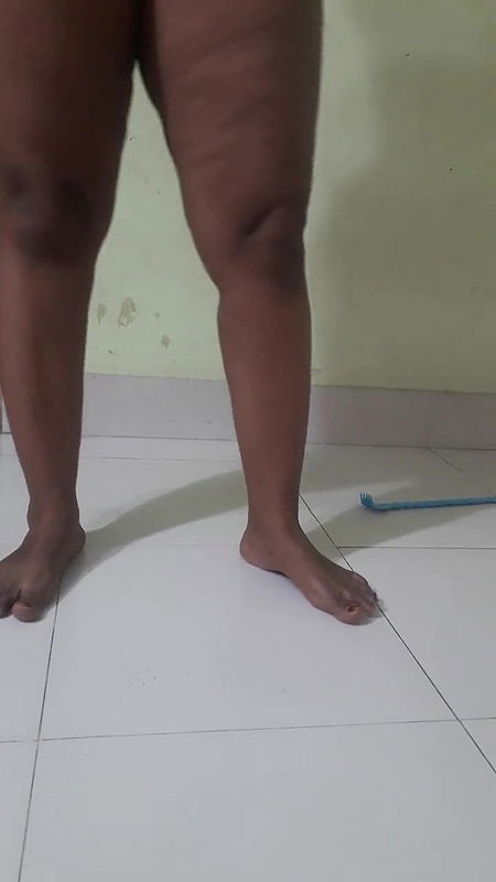 girl friend open her everything