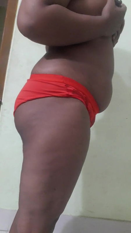 girl friend open her everything