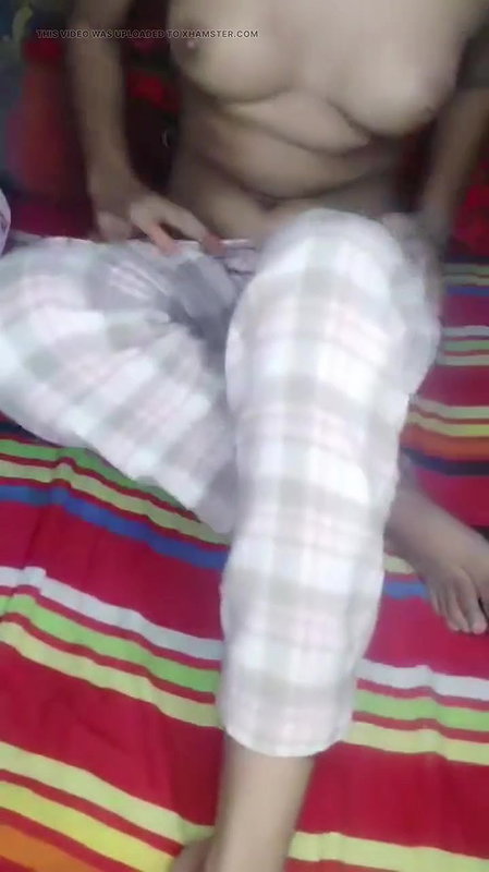 Bangladeshi hot sexy college girl showing her assests
