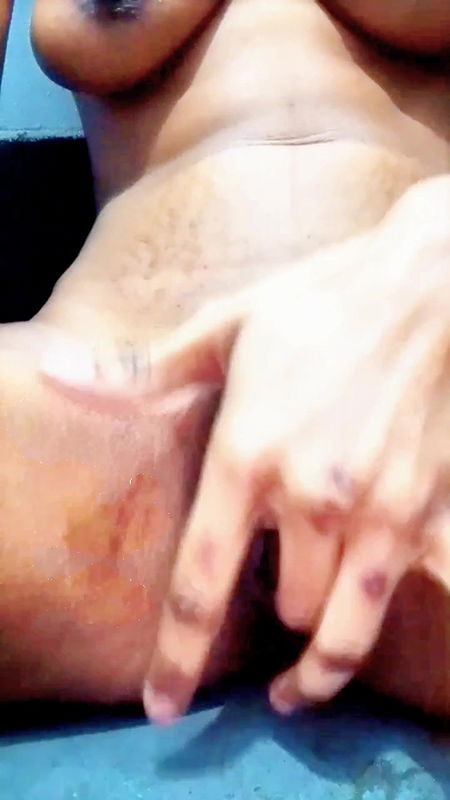 My Arabian girlfriend seduce me