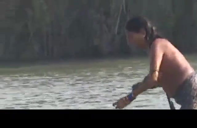 big boob village bhabhi in river