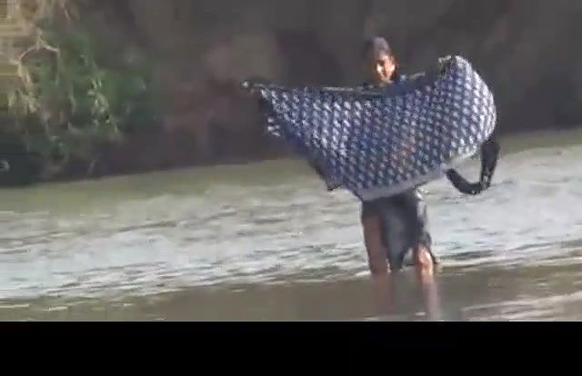 big boob village bhabhi in river