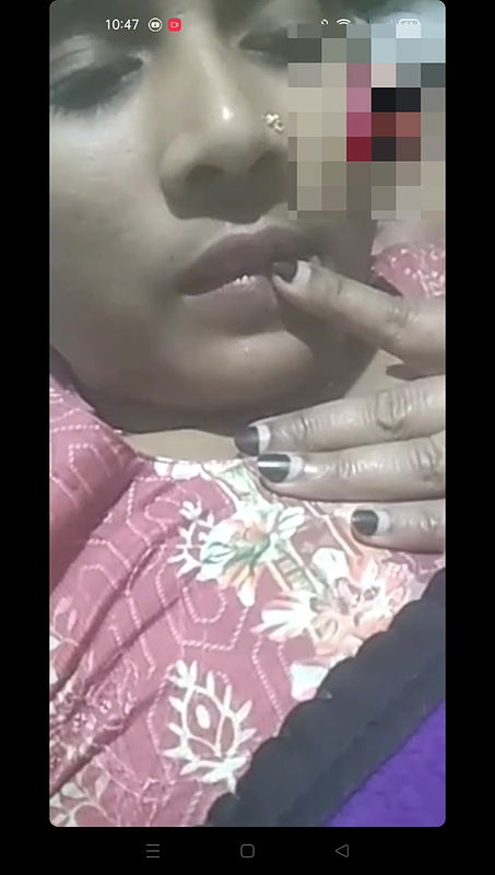 Chudachudi video husband and wife fucking, I made the pussy red, Bangla male fucking, I rubbed it separately