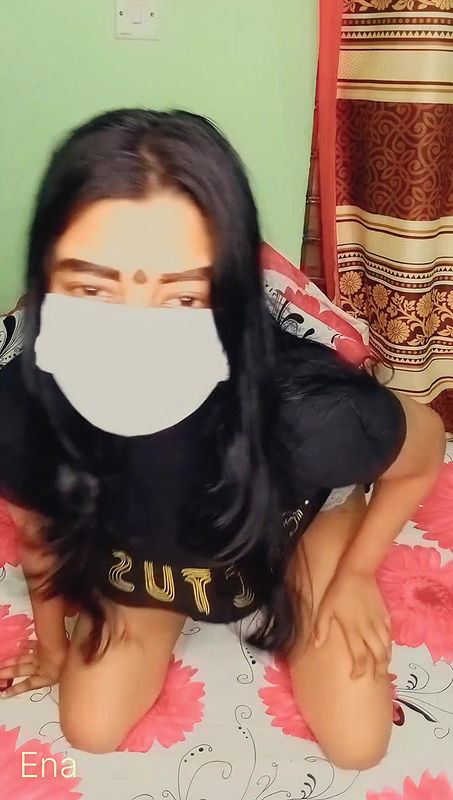 A Week having an Orgasm! Day 3 i’m Touching myself and Fingering my Wet Pussy so Gentle till Cum