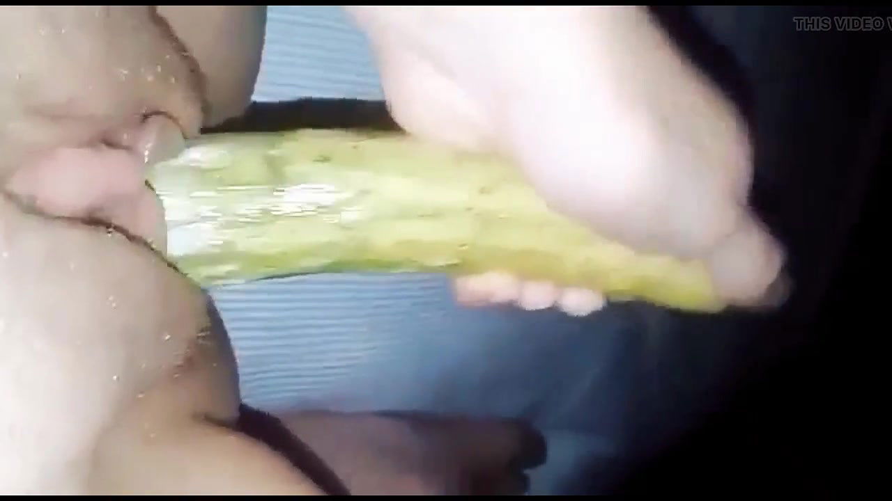 My pussy fucked by own hand