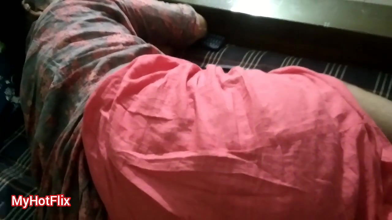 My Hot Wife Showing her Sexy Body And Hot Pussy – Young Wife porn Video