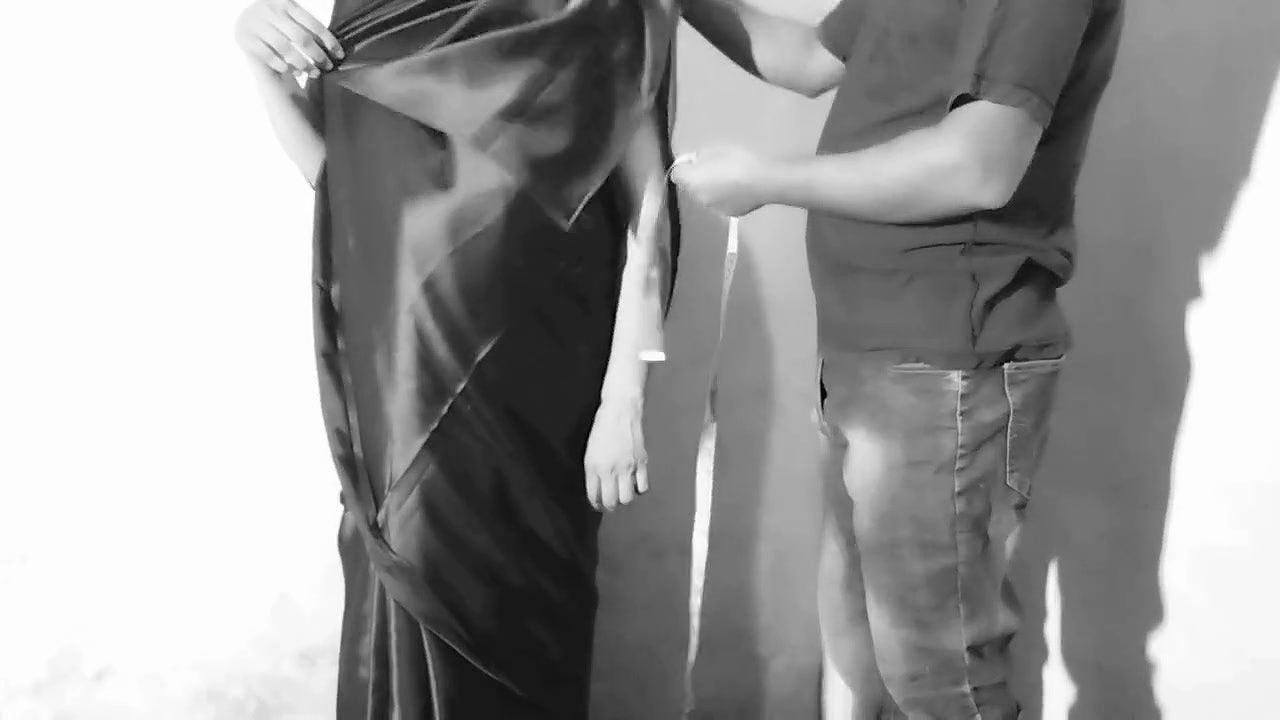 Hot Indian Tailor Boy Had Sex With Indian Mistress For Free Clothes Stitching