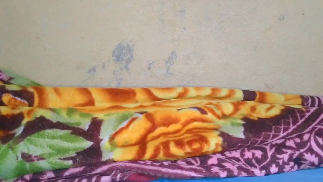 Desi village girl tight pussy first time sex indian hot beautiful girl Desi bhabhi