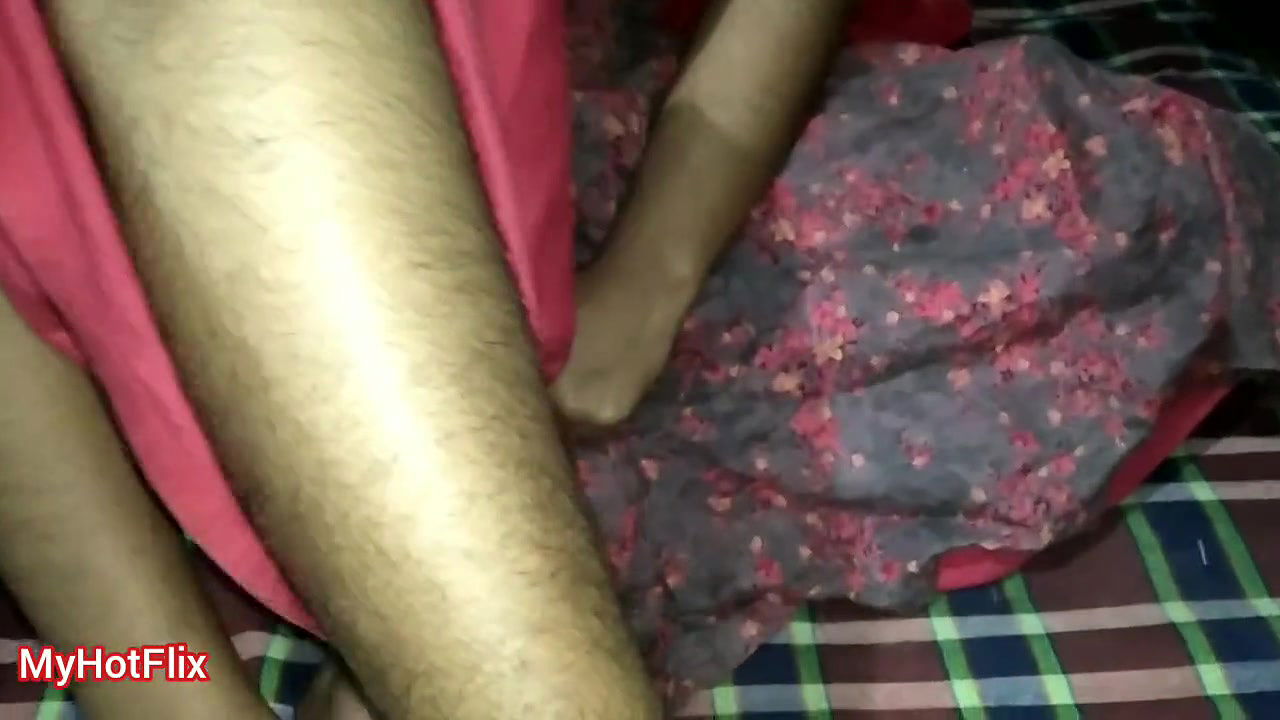 Desi Village Couples Romantic Sex Videos – Husband and Wife XXX Videos