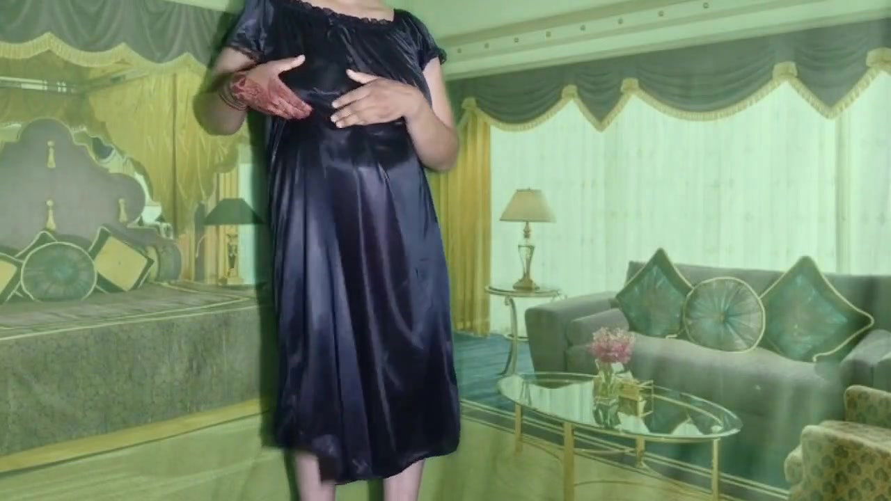 Characterless Housewives Part 2 – Bengali Cheating Story