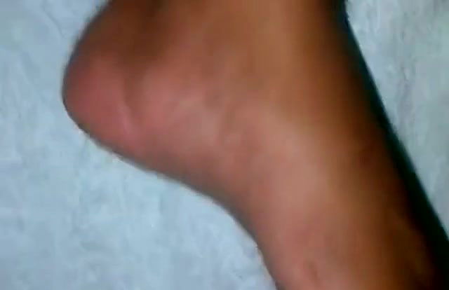 cumming on wifesexy feet