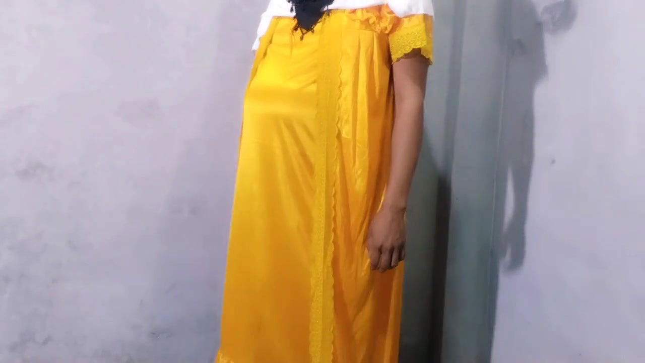 Beautiful hot and sexy bhabhi hardcore fucking with brother in law and dirty audio bangla, Indian porn