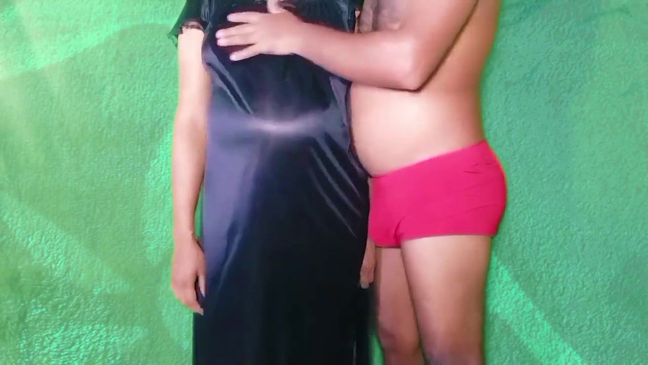 Bangla Choto Golpo Beautiful Mature Hot Sexy Bhabi Cheating Hasband and Fucking