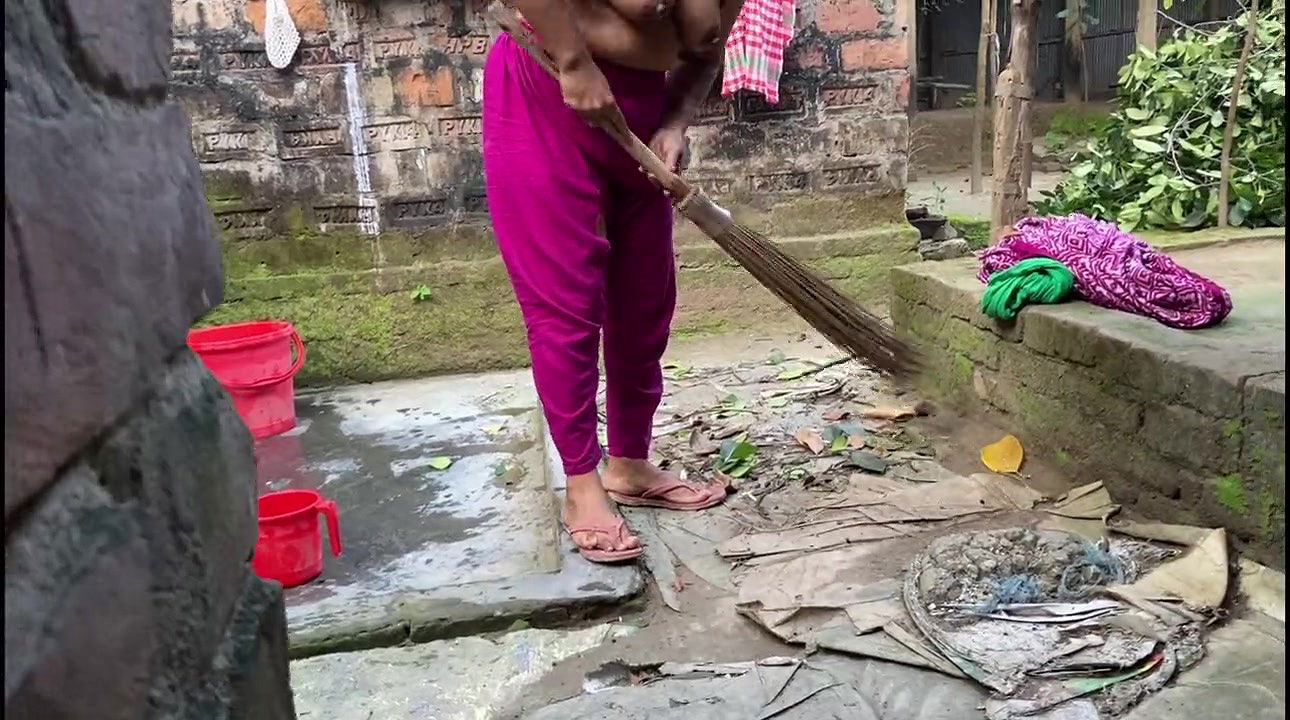 Desi hot bhabhi fucking hard fast time