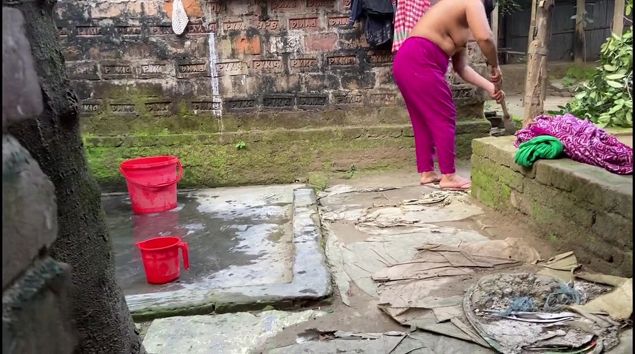 Desi hot bhabhi fucking hard fast time