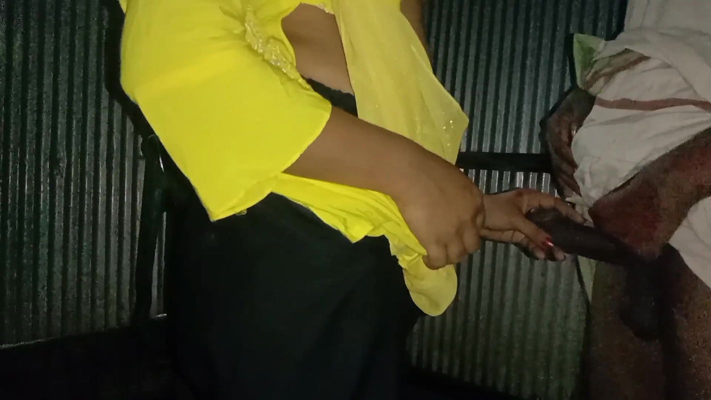 Young girlfriend secretly fucking with cute boyfriend