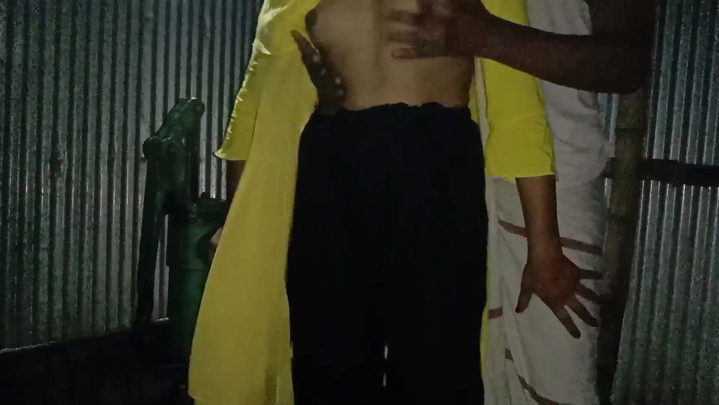 Young Girlfriend Secretly Fucking with Cute Boyfriend