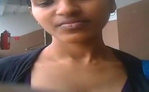 delhi university babe priya breast