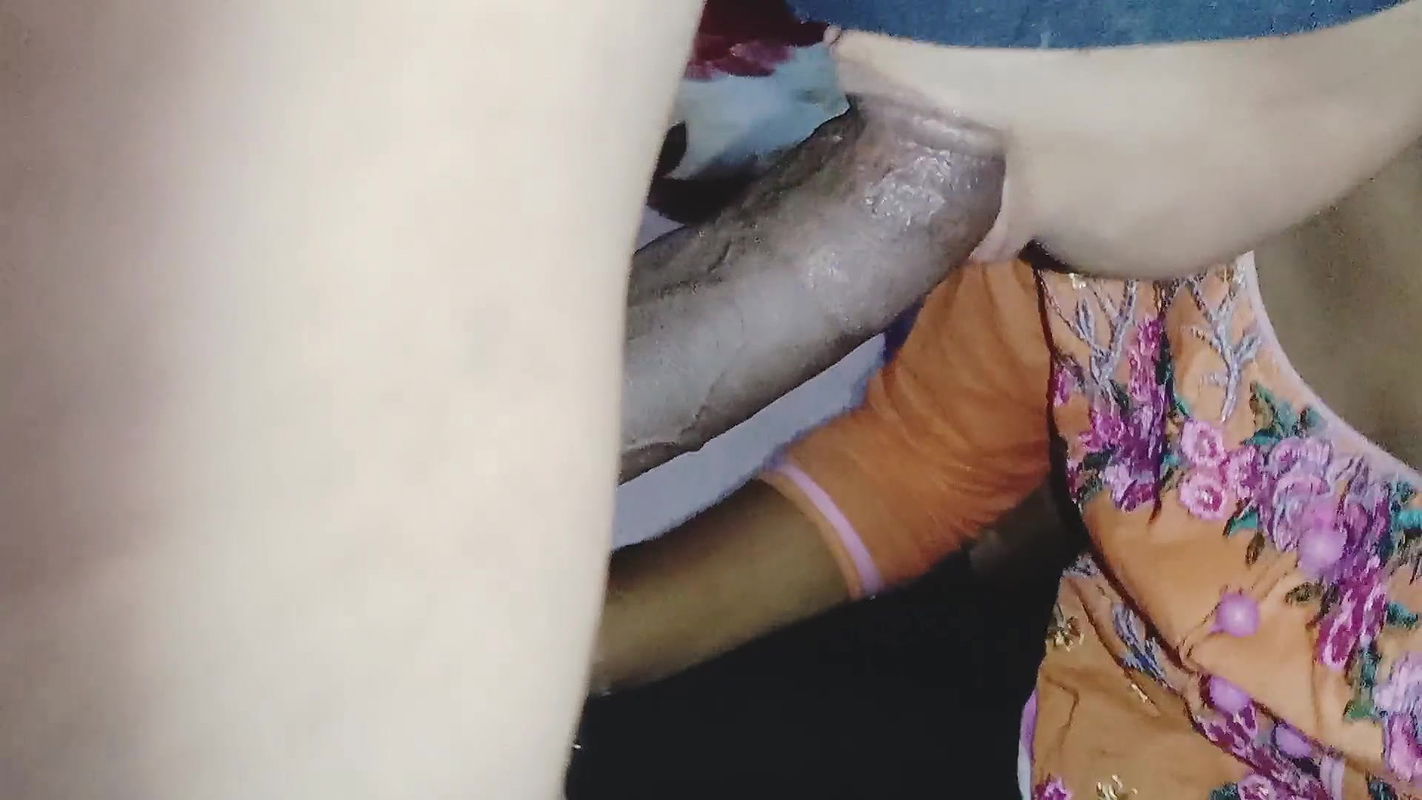 This is the first time I had sex with the village lady Deshi women Tasneem Omar