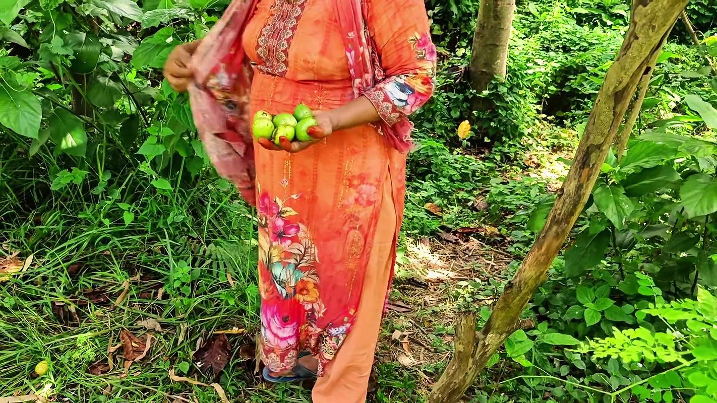 The Young Boy Had Sex with the Neighbor