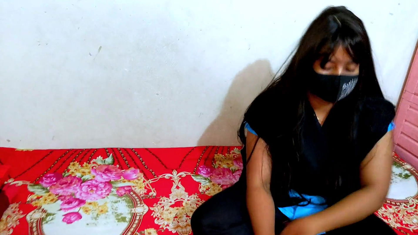 Stupid schoolgirl has sex with her teacher