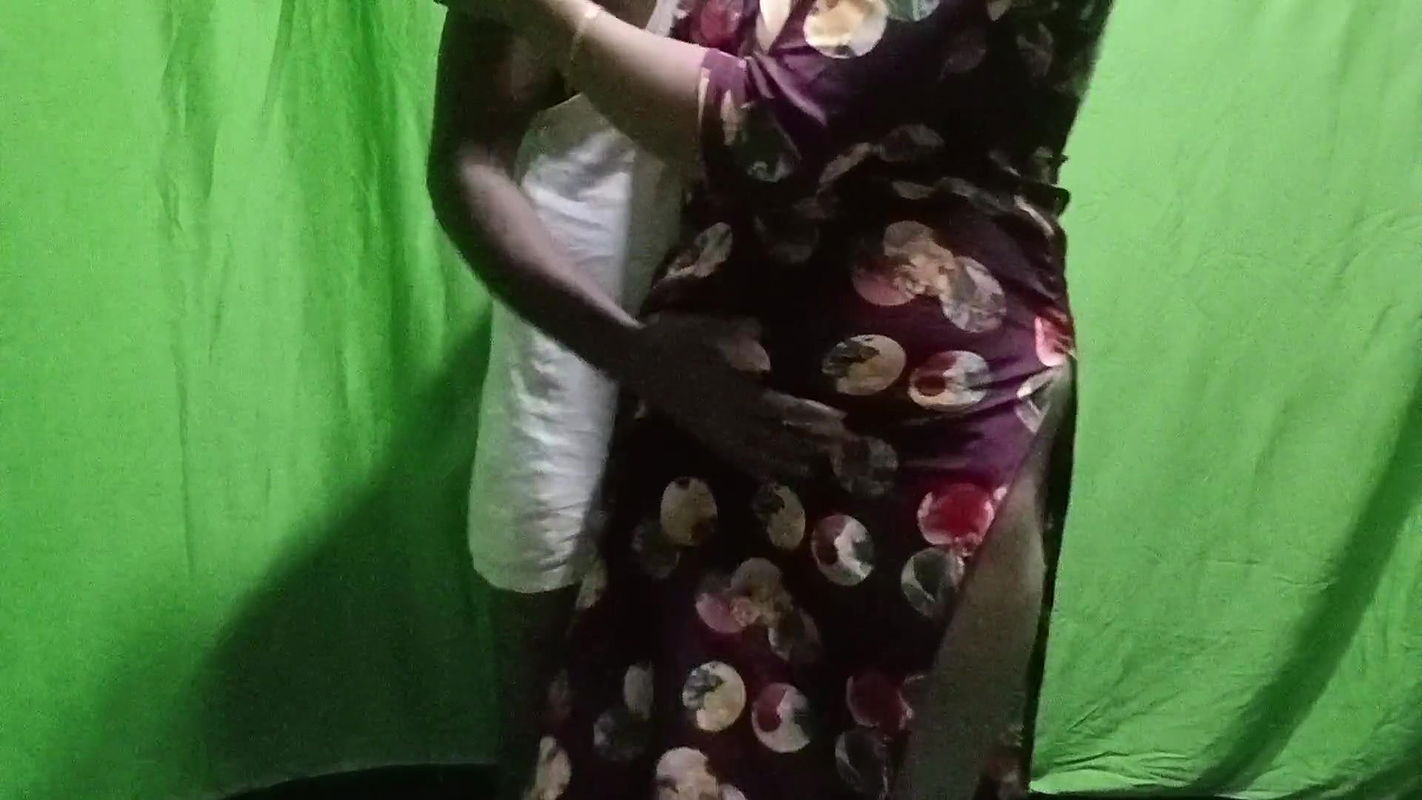 Stepmom seduces her stepson for the hardcore fucking in the hot night