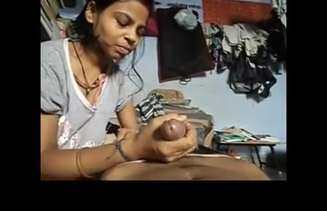 desi bhabhi giving blowjob