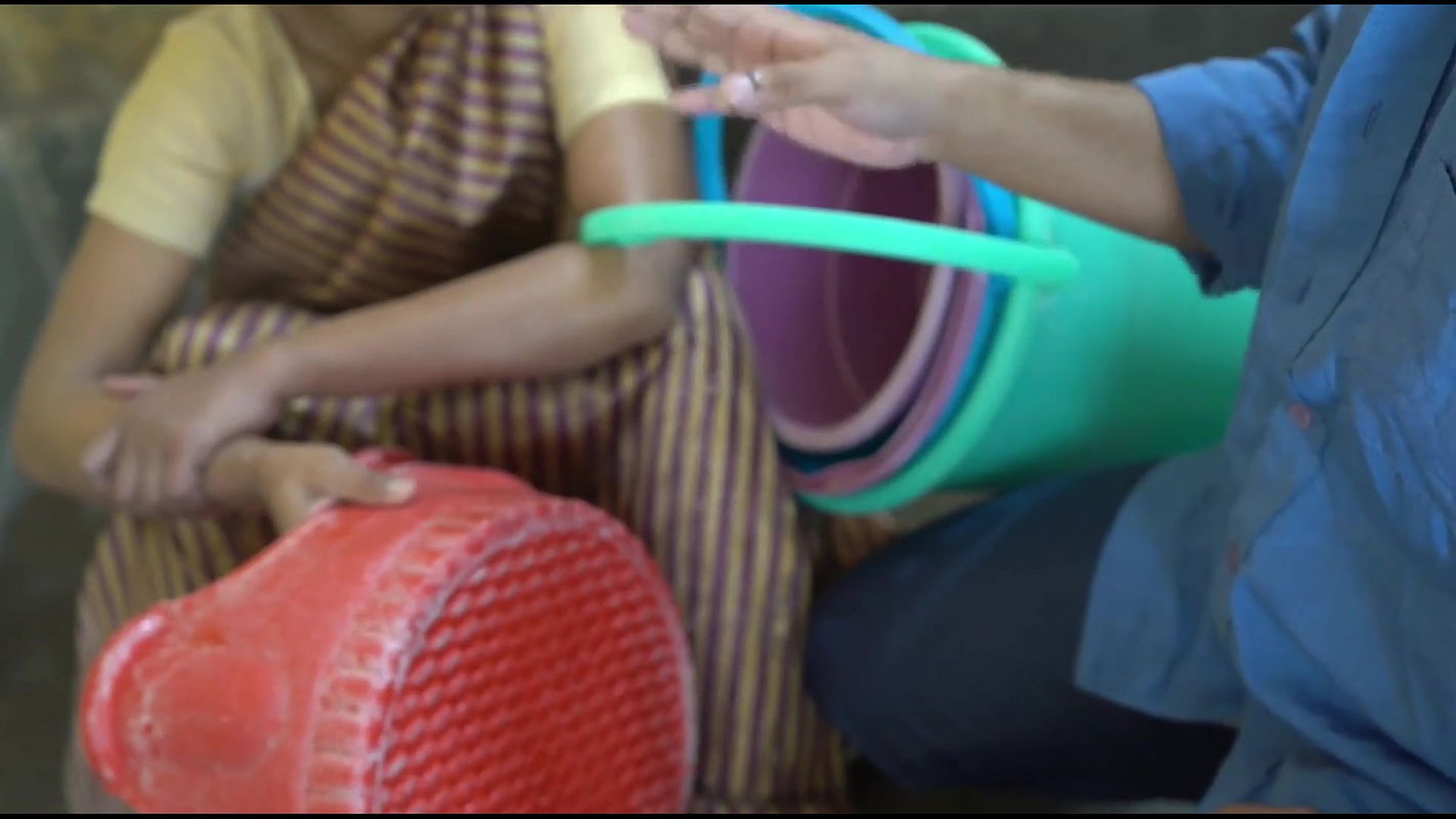 Maya Sutra…Desi Kabadiwali larki ka kahani….Full Hardcore Fucking Clear Hindi