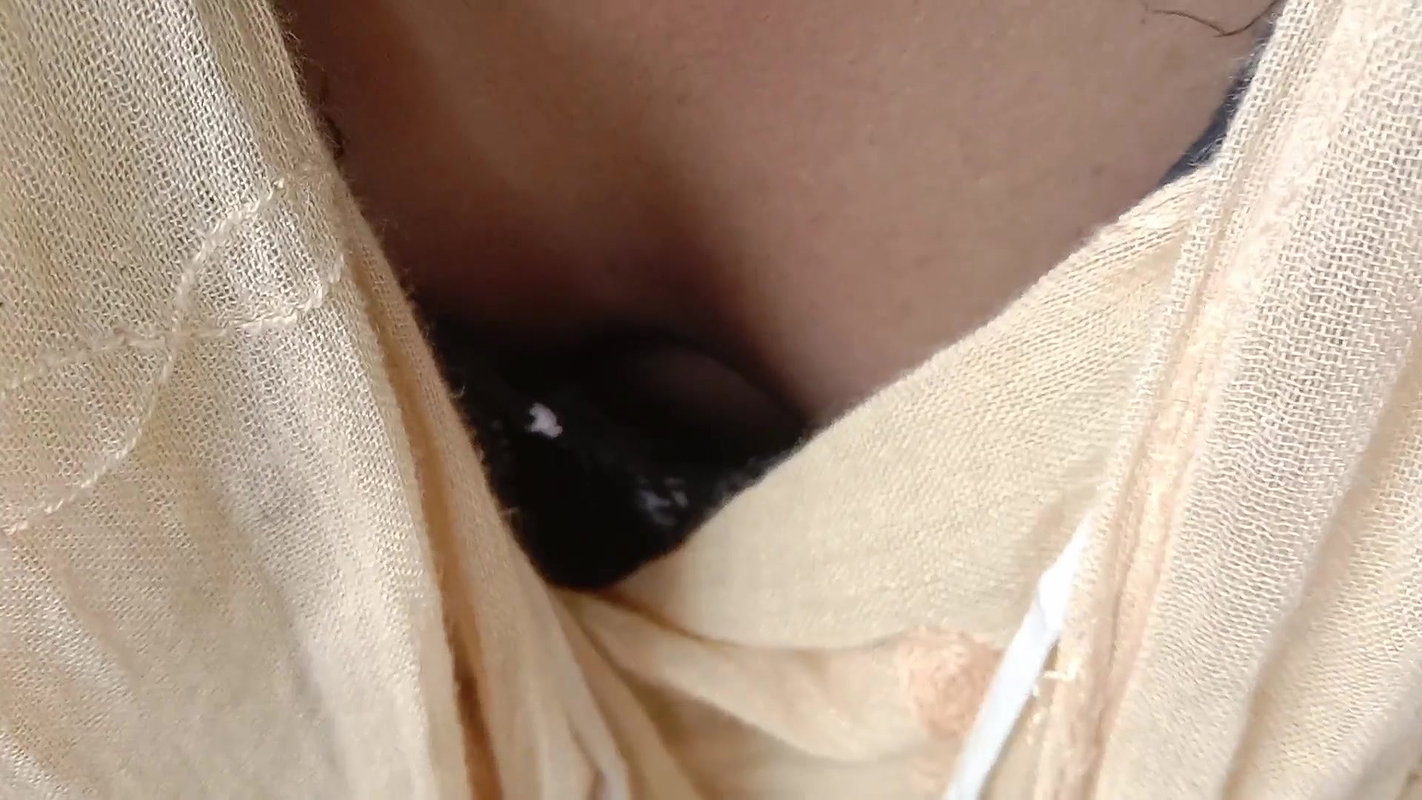 Indian Girlfriend Puja Rani 18 Years Old beautiful Sexy Cute girlfriend she have Tight hairy pussy and she is so horny girl