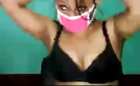 desi girl playing on webcam 2