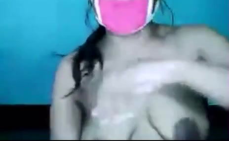 desi girl playing on webcam 2