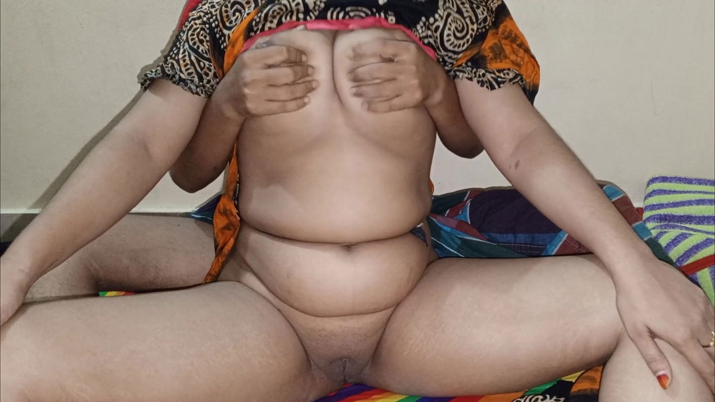 I fucked the maid’s pussy and ass